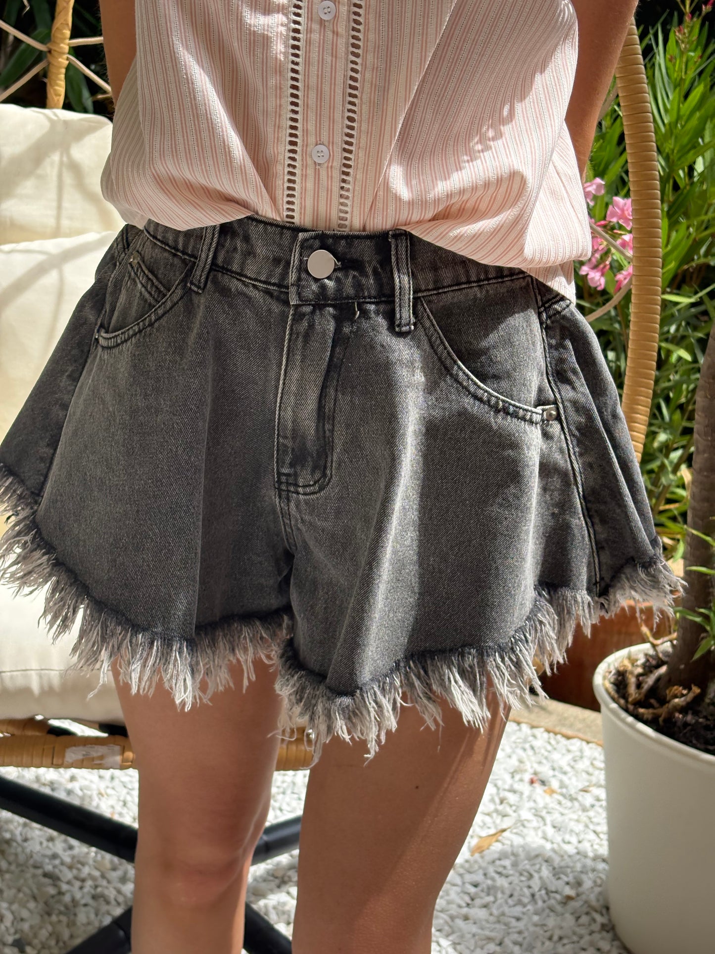 Short Jodie